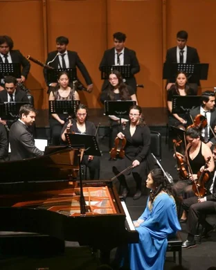 Outlander In Concert